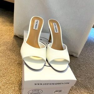 Steve Madden Erin White Leat heel